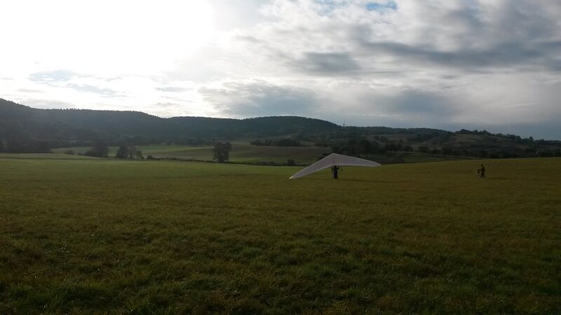 Datei:Einkorn landeplatz SW.jpg