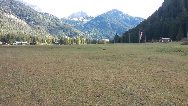 Datei:1280px-Rodella landeplatz.jpg