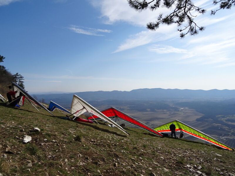 Datei:1200px-Startplatz Lijak.JPG