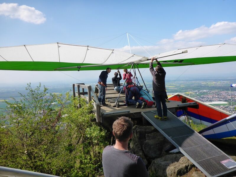 Datei:853px-Meli Start.jpg